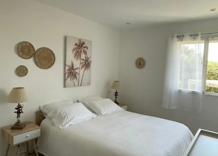 Patios Di Pruno Figari (Corsica)