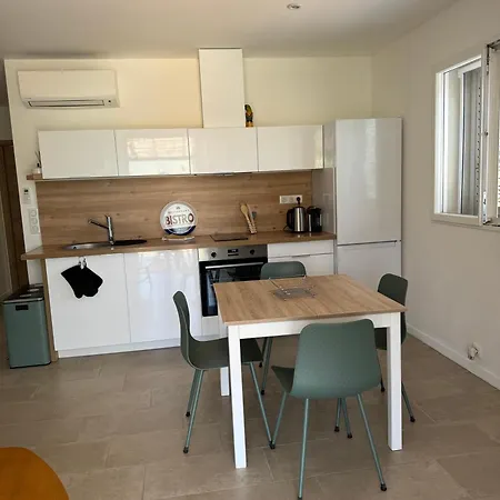 Patios Di Pruno T2 Holiday home