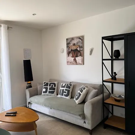 Patios Di Pruno Figari (Corsica)