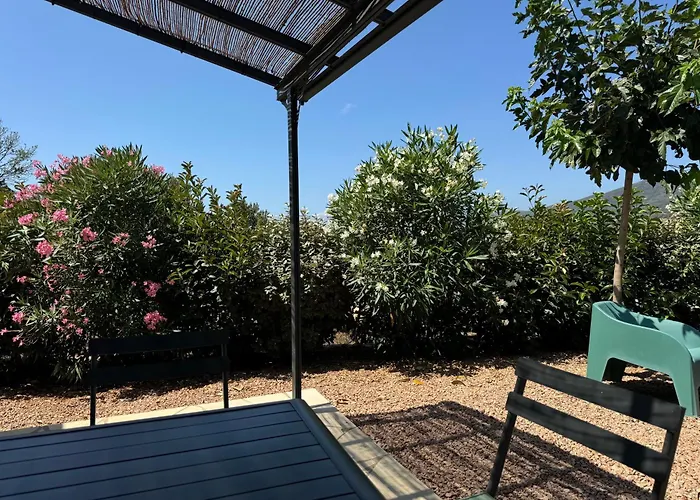 Patios Di Pruno Ferienhaus Figari (Corsica)